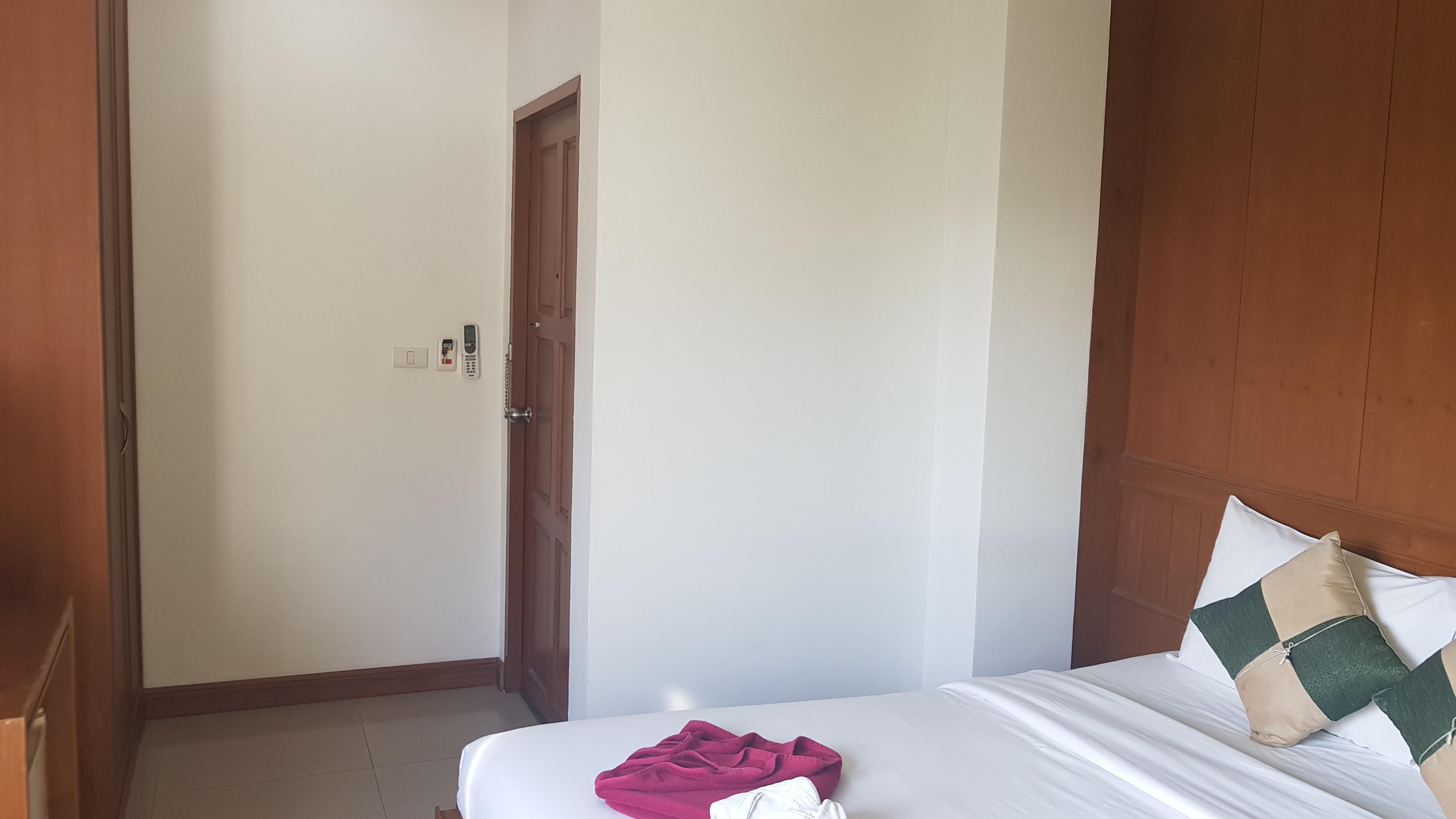 Pipikuku & Restaurant Hotel