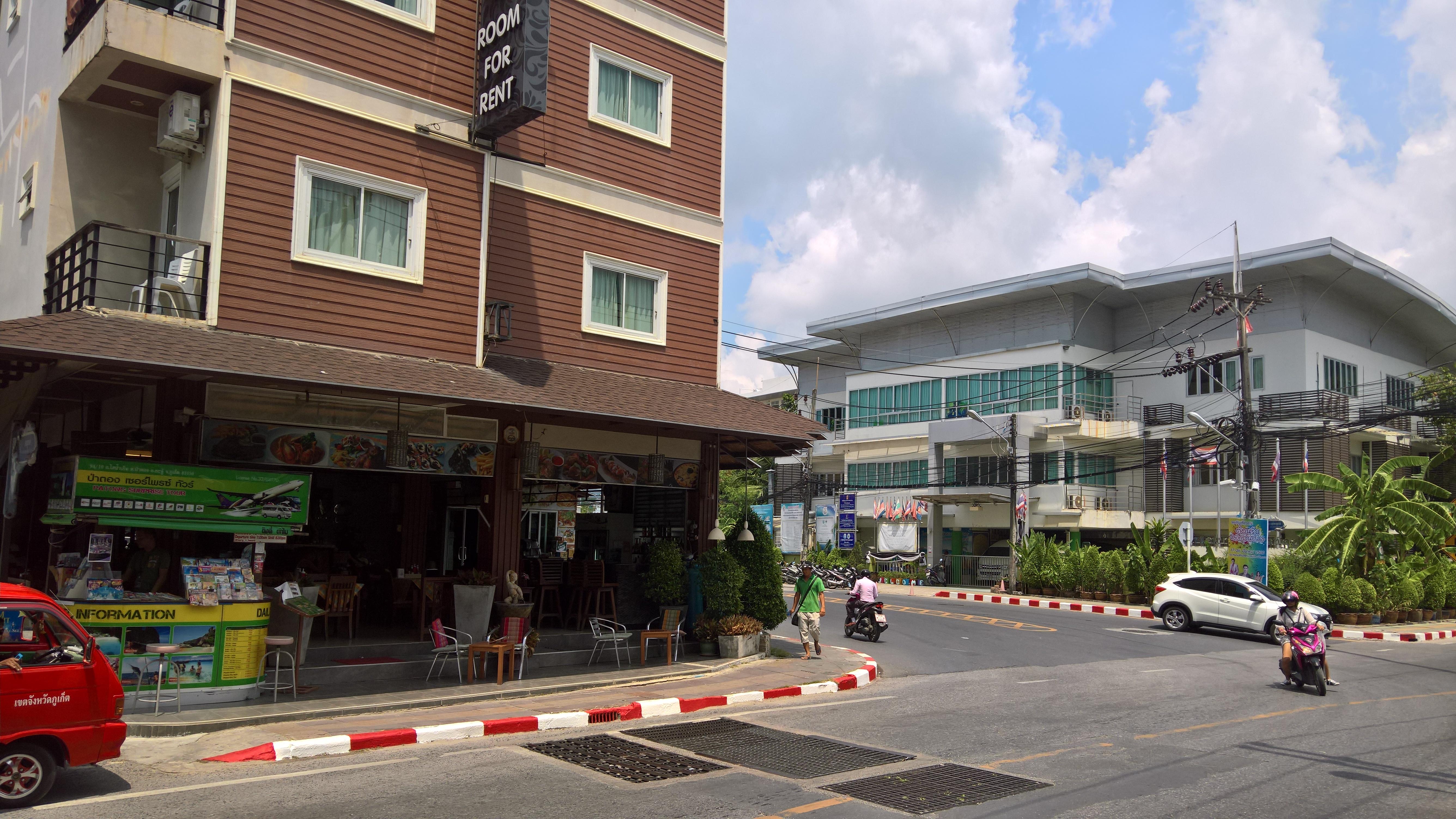 Pipikuku & Restaurant Phuket