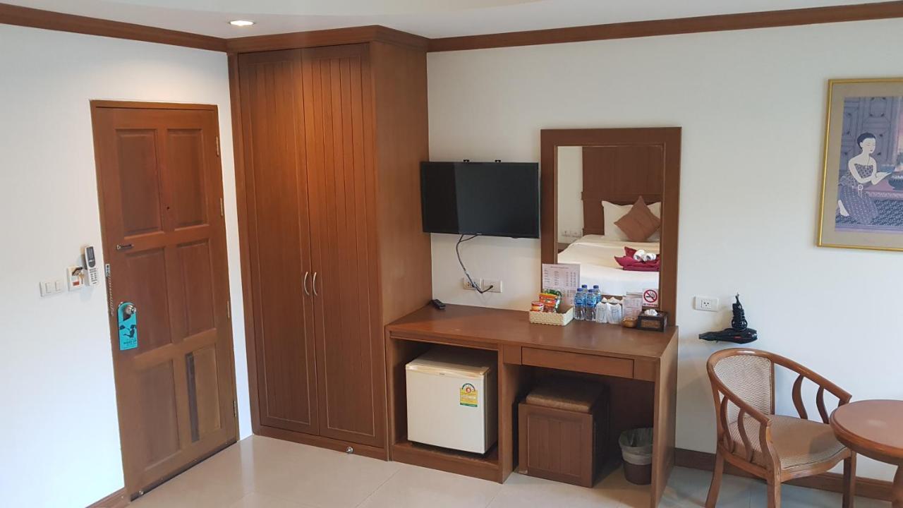 Hotel Pipikuku & Restaurant Phuket