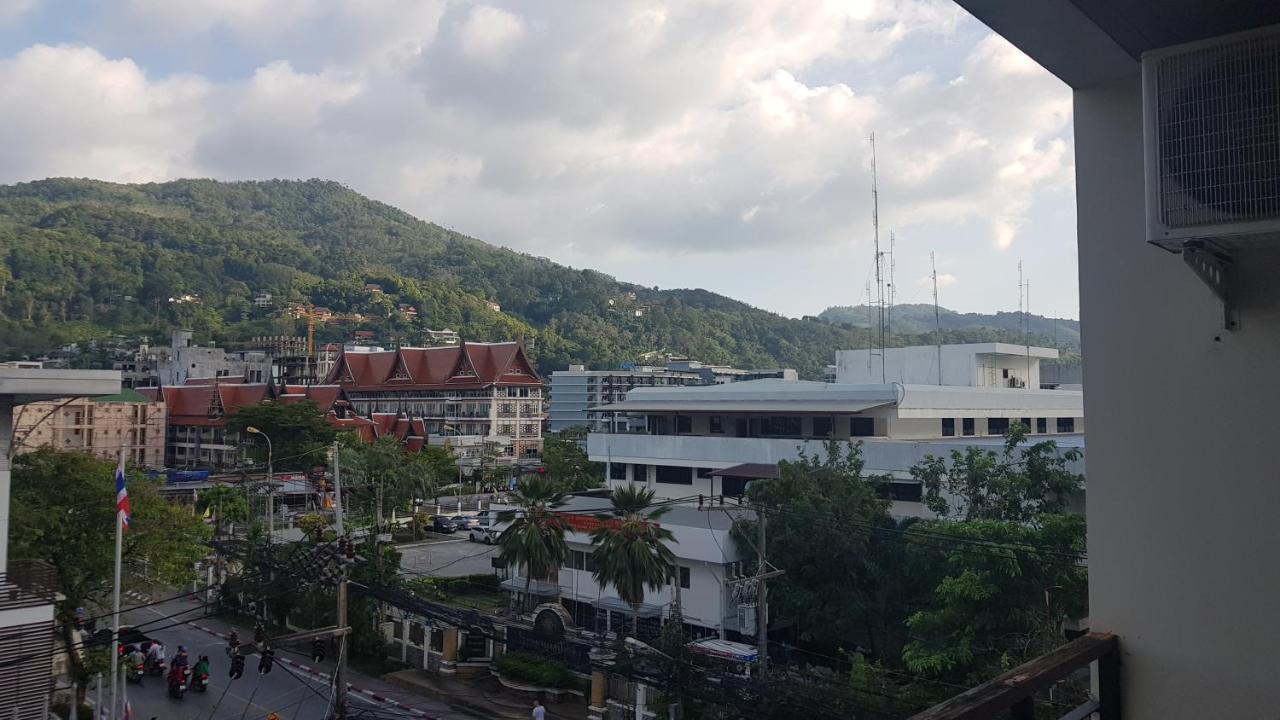 Pipikuku & Restaurant Hotel